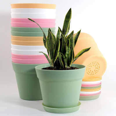 15cm Plastic Pots, 16-Pack — Indoor Gardening Supplies (With Drainage Holes & Saucers), Assorted Colors