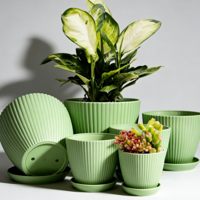 Indoor Planters with Saucers & Drainage Holes – Set of 6 Plastic Pots – Suitable for All Types of Plants (Available in various sizes: 19/17/15/13/10/9 cm, etc.; Light Green)